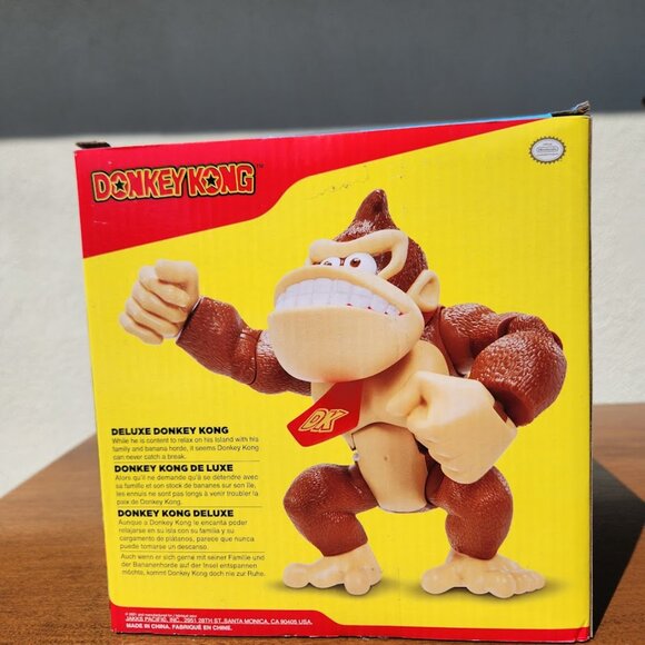New Super Mario Donkey Kong 6" Deluxe Action Figure 10 Points of articulation Br - Picture 3 of 16